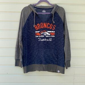 Majestic Team Apparel Denver Broncos Pullover Hoodie